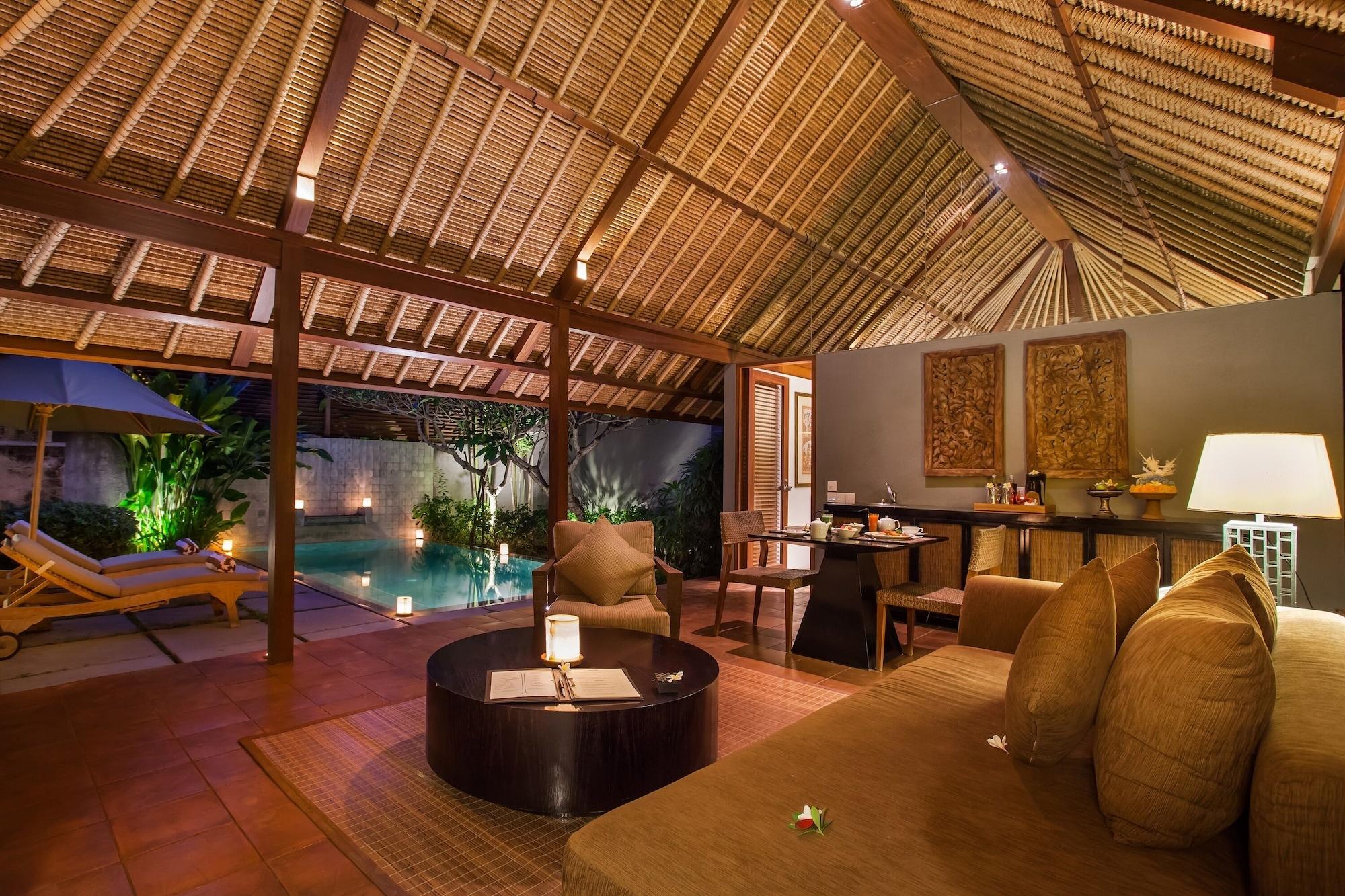 Mayaloka Villas Seminyak Экстерьер фото