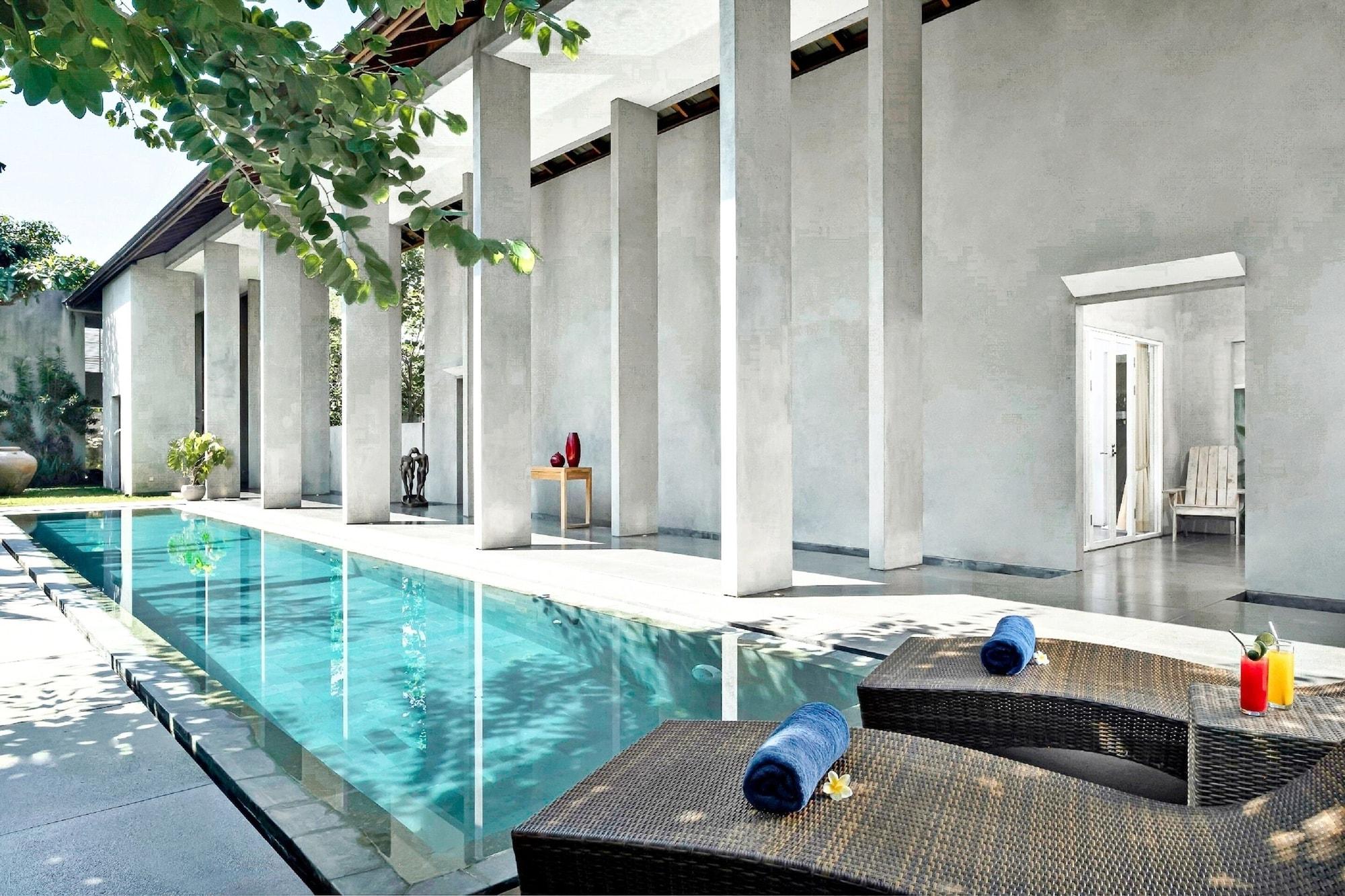 Mayaloka Villas Seminyak Экстерьер фото