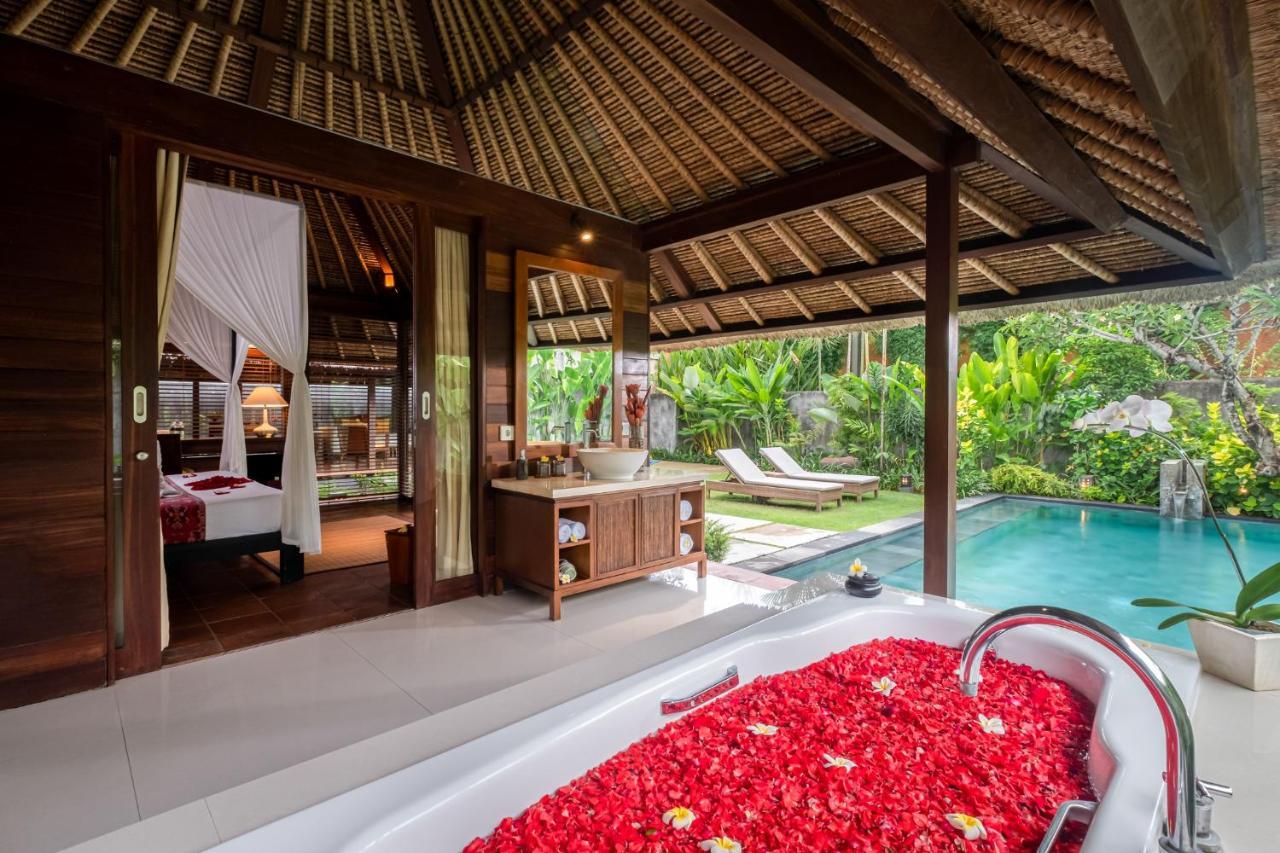 Mayaloka Villas Seminyak Экстерьер фото
