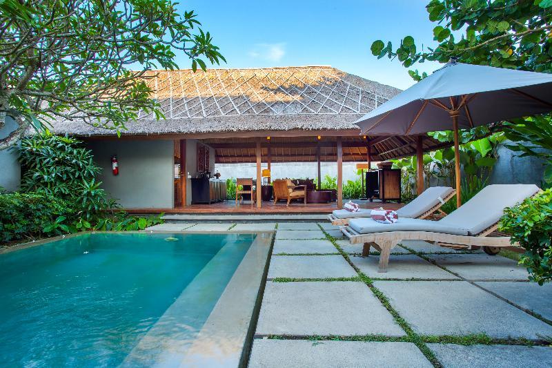 Mayaloka Villas Seminyak Экстерьер фото